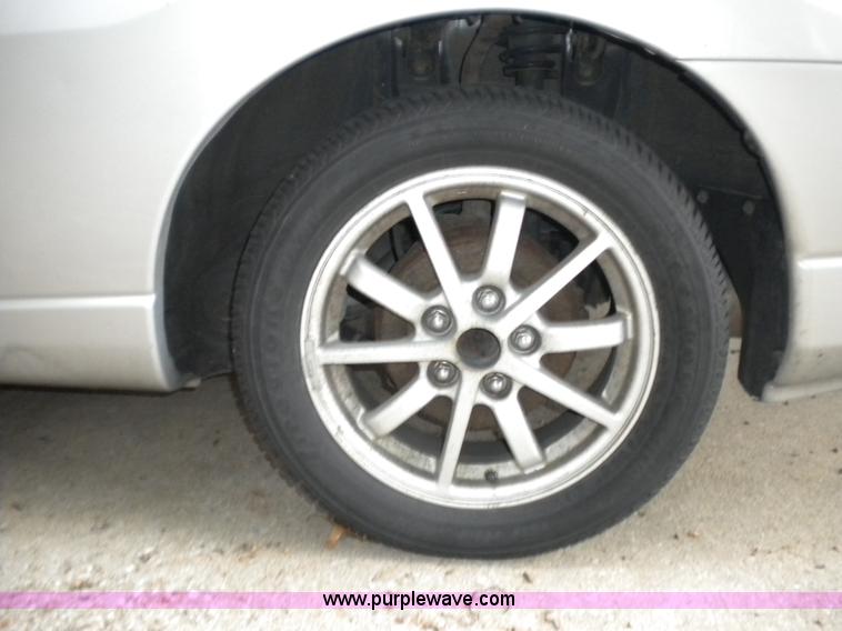 image for item B1464 2002 Mitsubishi Eclipse GS