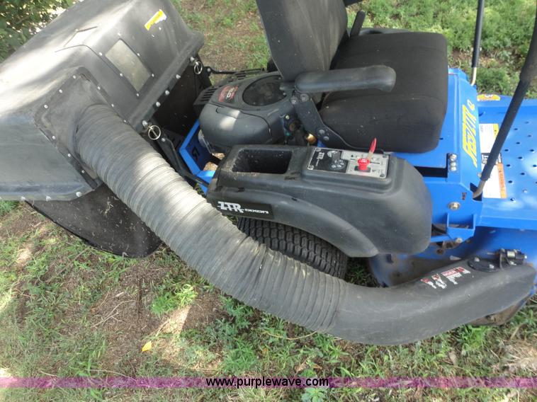 image for item B1468 2007 Dixon ZTR lawn mower