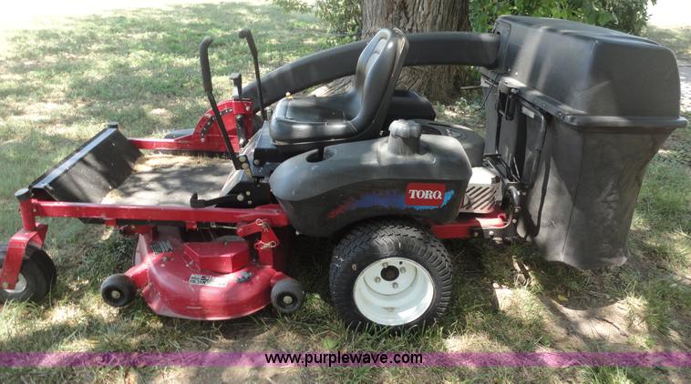 image for item B1469 2002 Toro Timecutter 44 lawn mower