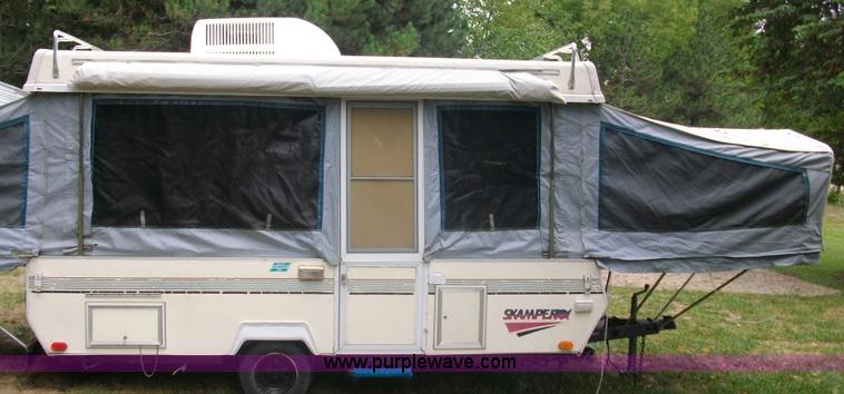 image for item B1486 1994 Skamper pop-up camper