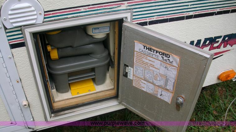 image for item B1486 1994 Skamper pop-up camper