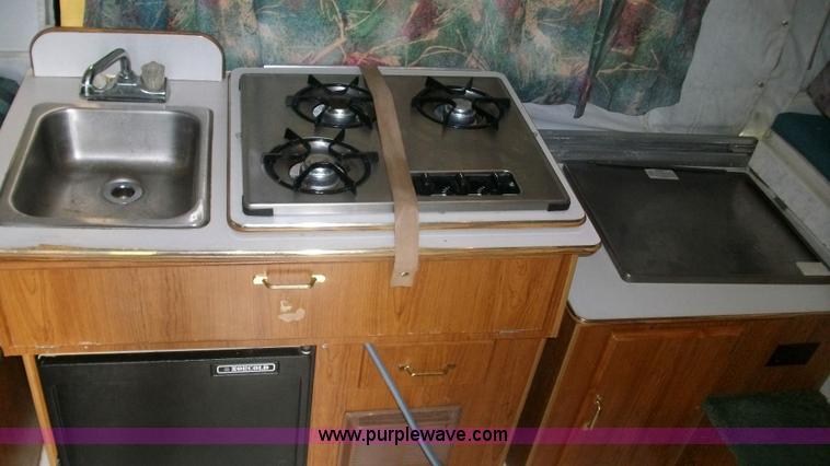 image for item B1486 1994 Skamper pop-up camper