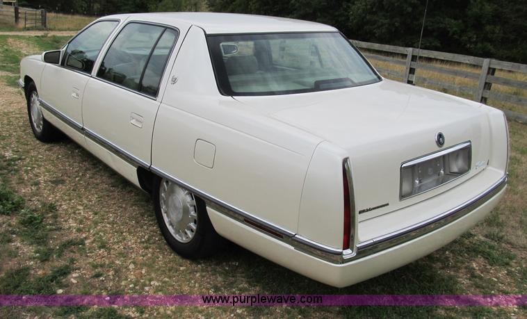 image for item B2806 1996 Cadillac Deville