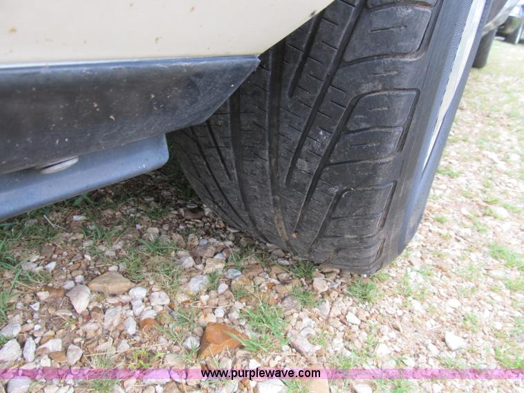 image for item B2806 1996 Cadillac Deville