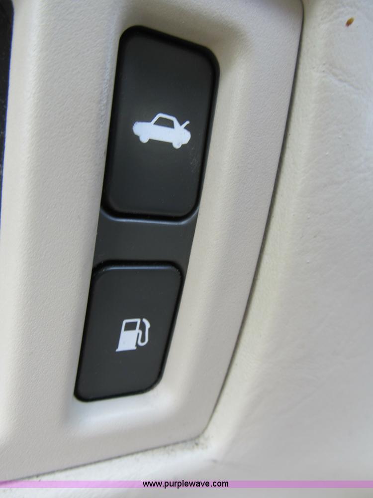 image for item B2806 1996 Cadillac Deville