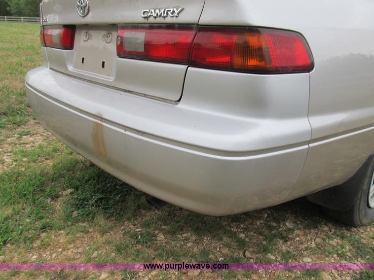 image for item B2808 1997 Toyota Camry