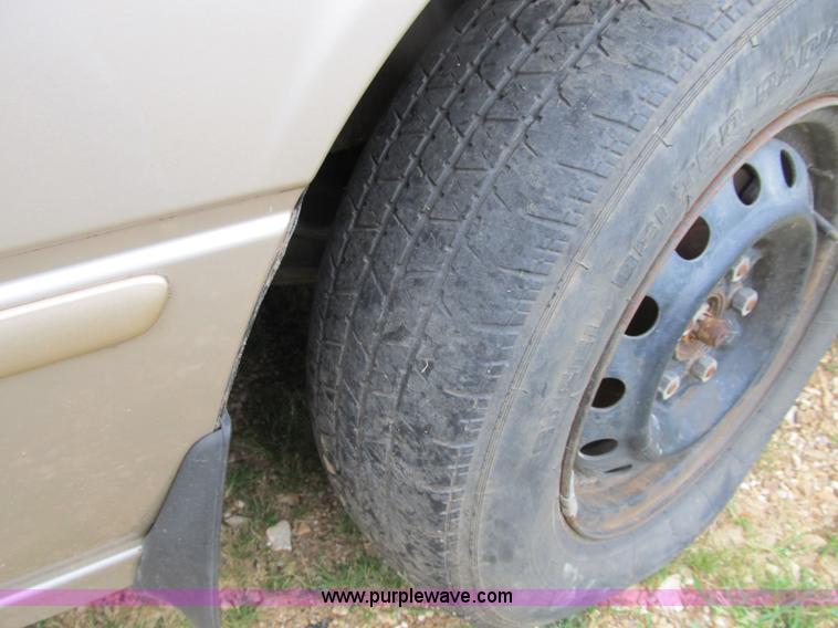 image for item B2808 1997 Toyota Camry