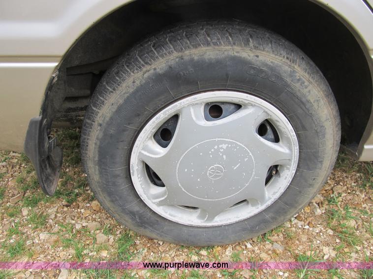image for item B2808 1997 Toyota Camry