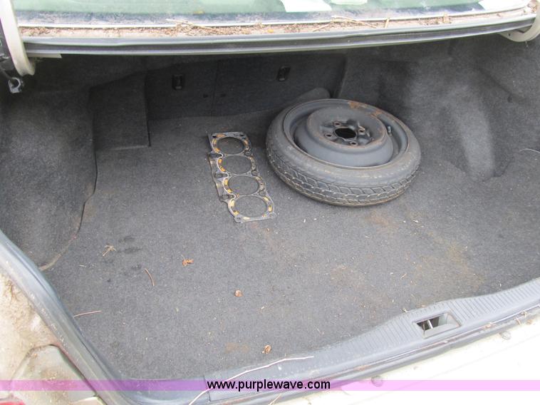image for item B2808 1997 Toyota Camry