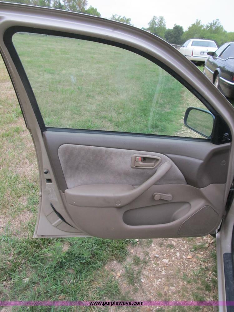 image for item B2808 1997 Toyota Camry