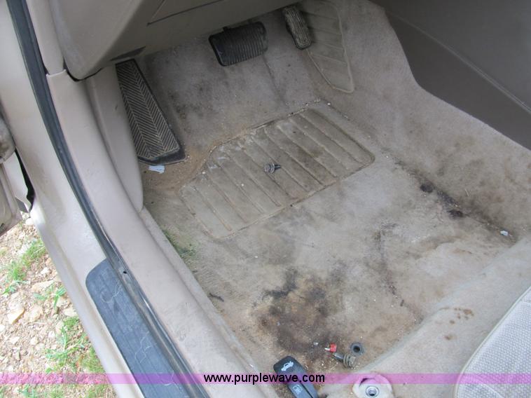 image for item B2808 1997 Toyota Camry