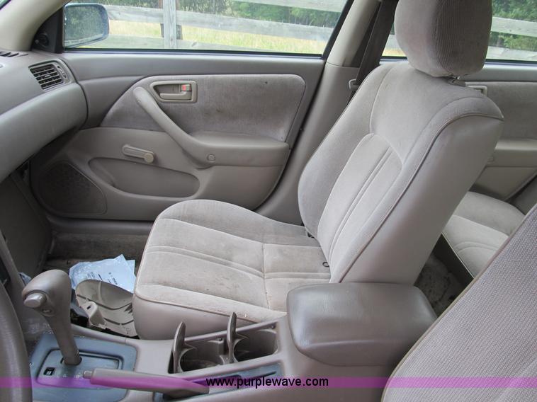 image for item B2808 1997 Toyota Camry