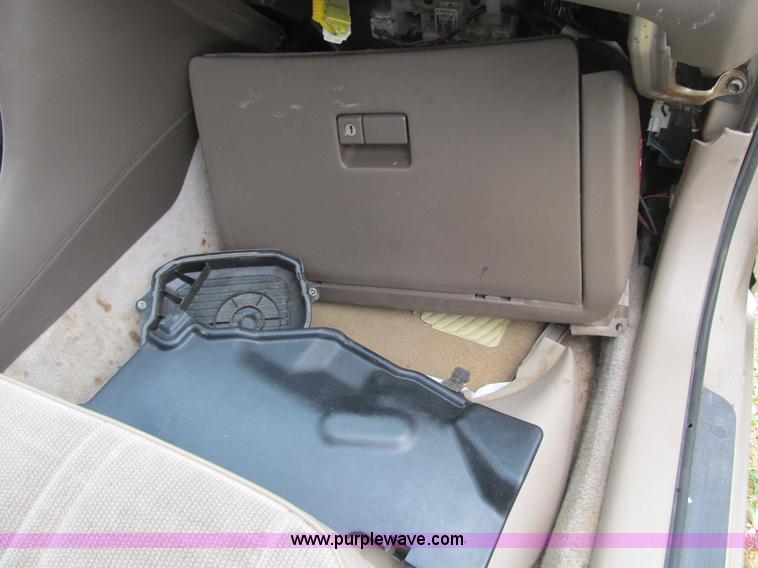 image for item B2808 1997 Toyota Camry