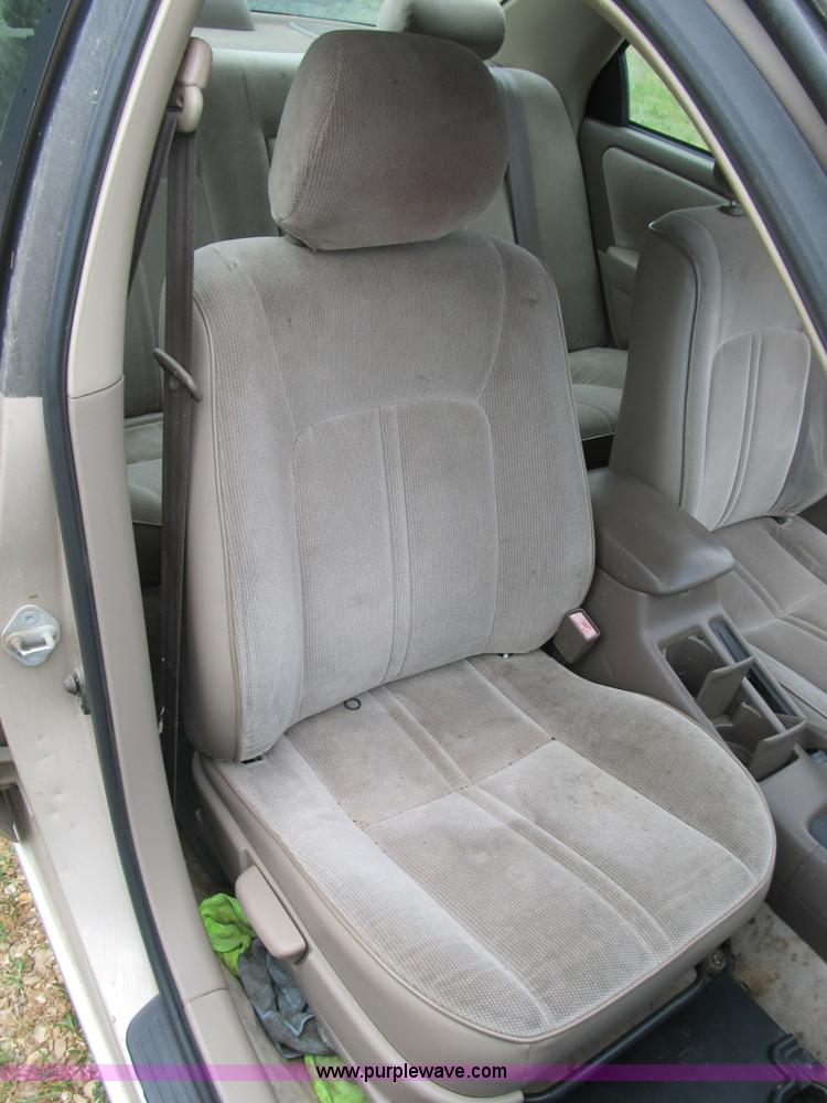 image for item B2808 1997 Toyota Camry