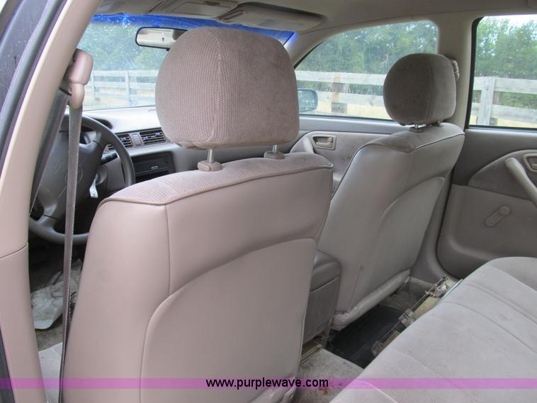 image for item B2808 1997 Toyota Camry