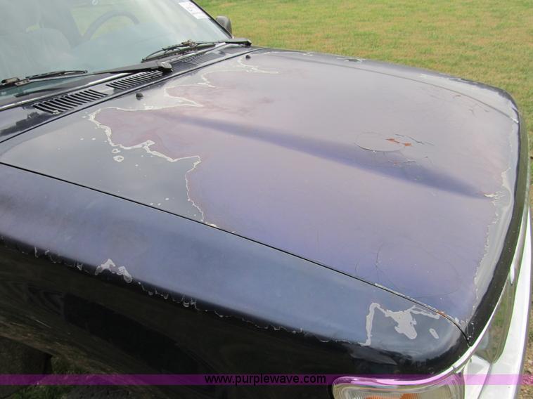 image for item B2809 1991 Toyota SR5 extended cab pickup truck