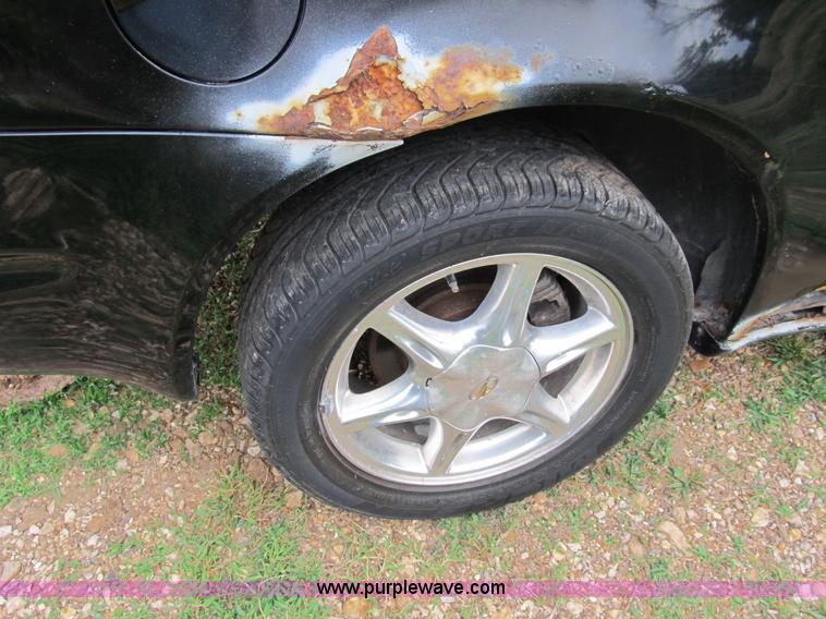 image for item B2811 1999 Oldsmobile Alero GLS