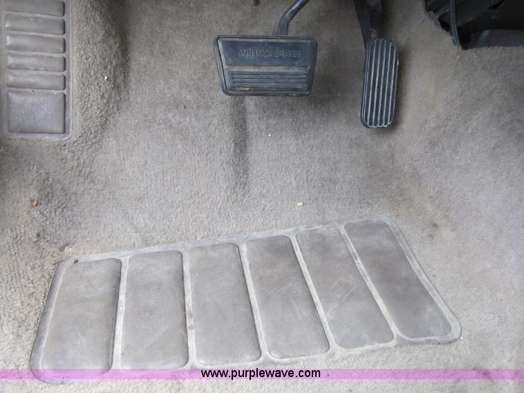 image for item B2811 1999 Oldsmobile Alero GLS