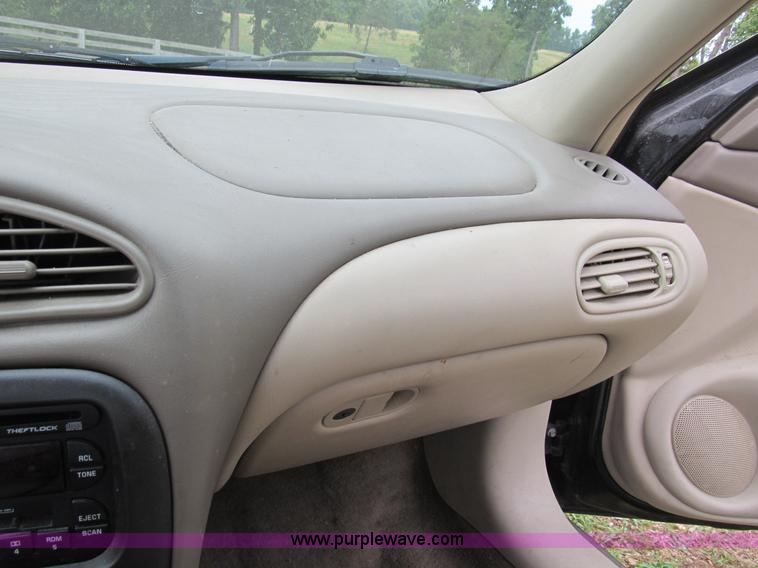 image for item B2811 1999 Oldsmobile Alero GLS
