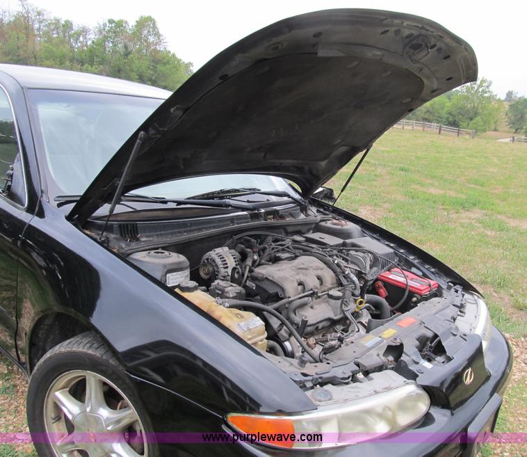 image for item B2811 1999 Oldsmobile Alero GLS