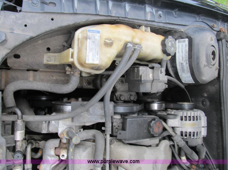 image for item B2811 1999 Oldsmobile Alero GLS