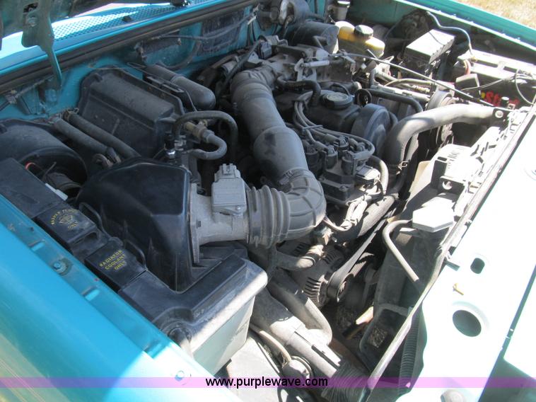 image for item B2834 1993 Ford Ranger XLT pickup truck