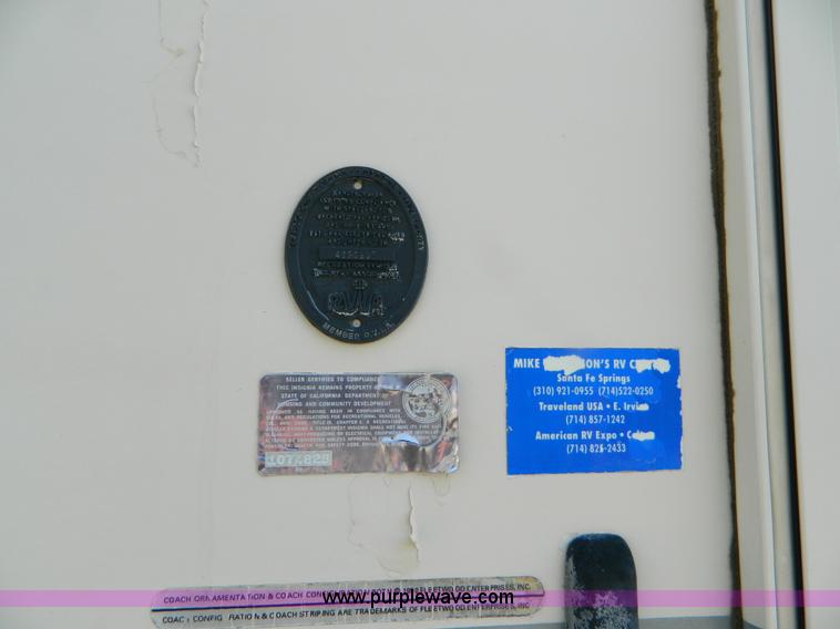 image for item B3842 1992 Chevrolet Pace 31' RV motorhome