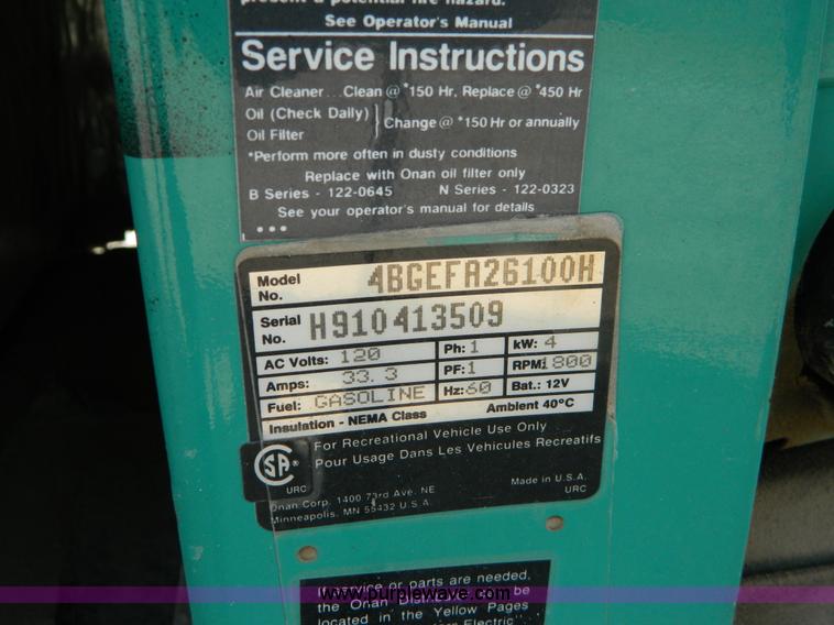 image for item B3842 1992 Chevrolet Pace 31' RV motorhome