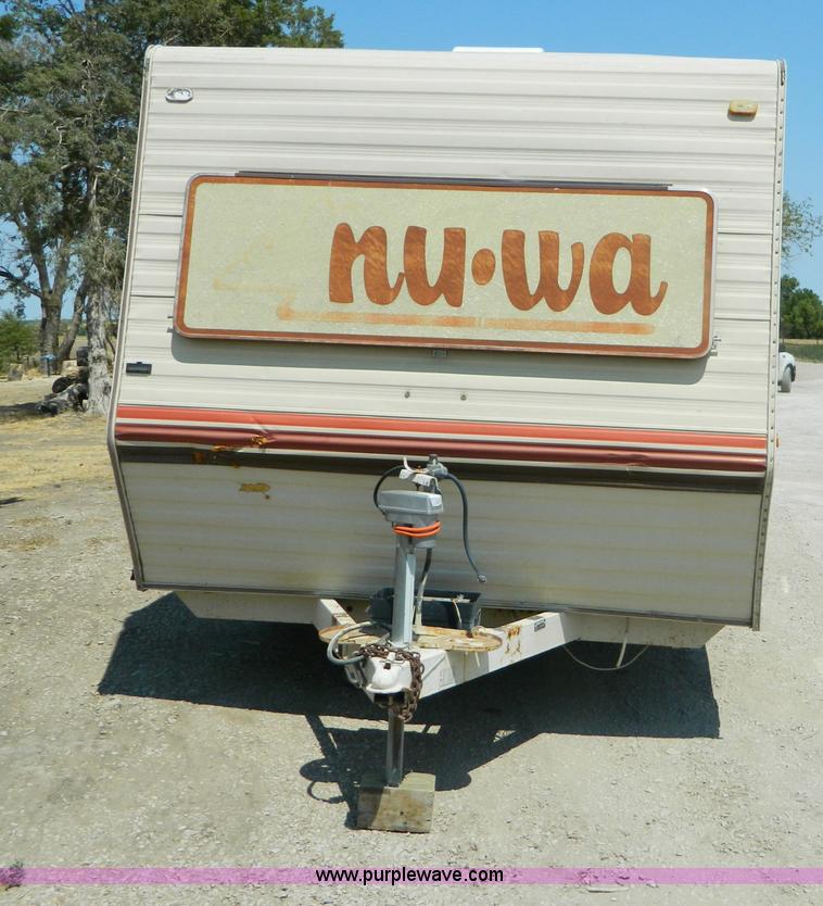 image for item B3845 1985 Nuwa 21' camper
