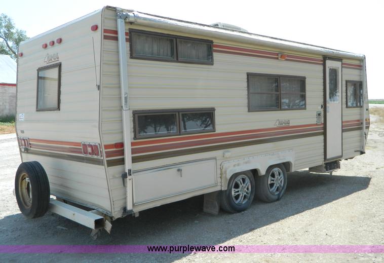 image for item B3845 1985 Nuwa 21' camper