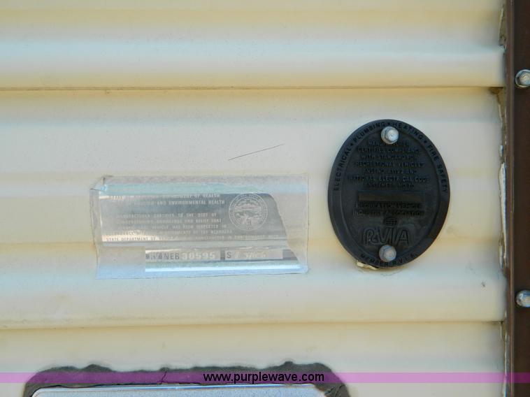 image for item B3845 1985 Nuwa 21' camper