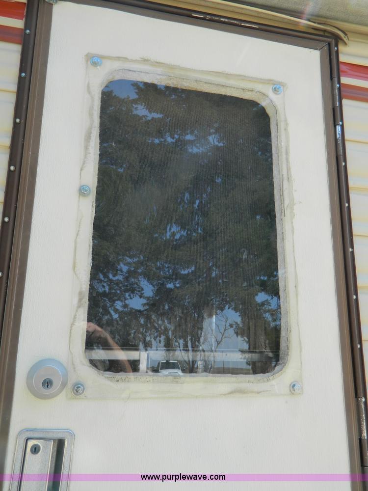 image for item B3845 1985 Nuwa 21' camper