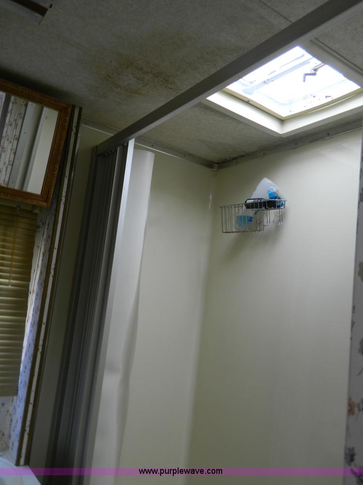 image for item B3845 1985 Nuwa 21' camper