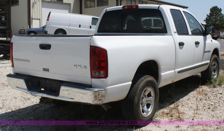 image for item B6664 2002 Dodge Ram quad cab pickup truck