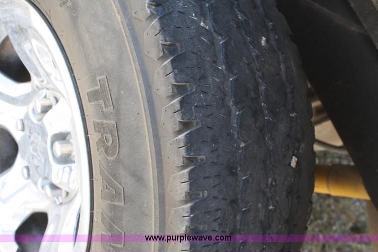 image for item B6664 2002 Dodge Ram quad cab pickup truck