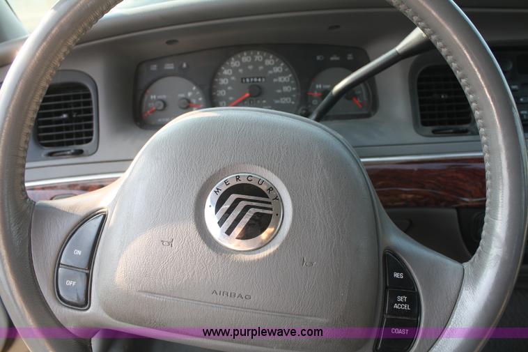 image for item B6952 2002 Mercury Grand Marquis LS