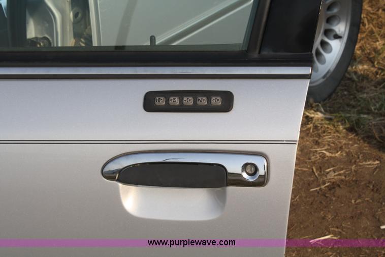 image for item B6952 2002 Mercury Grand Marquis LS