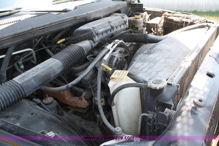 image for item B6959 1999 Dodge Ram 1500 pickup truck