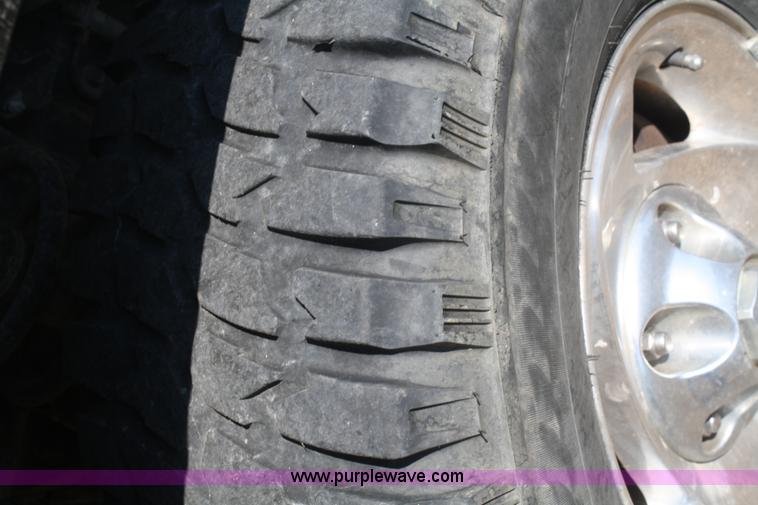 image for item B6959 1999 Dodge Ram 1500 pickup truck