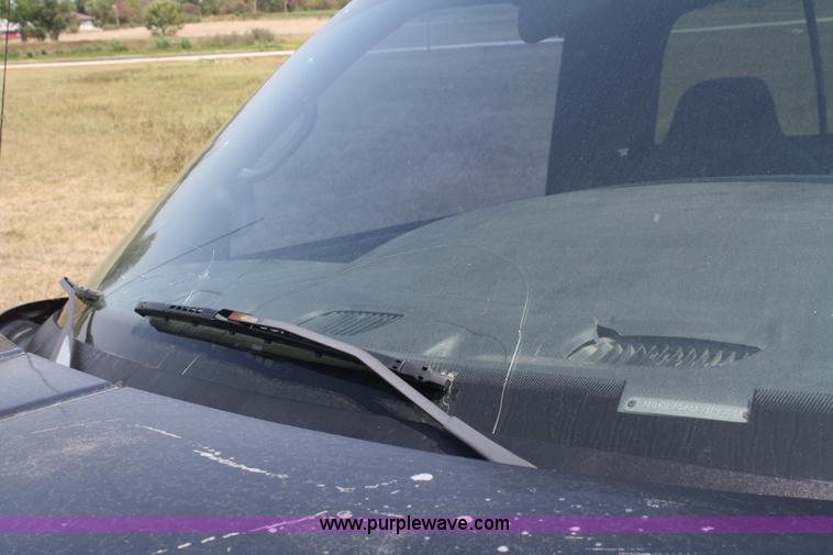 image for item B6959 1999 Dodge Ram 1500 pickup truck