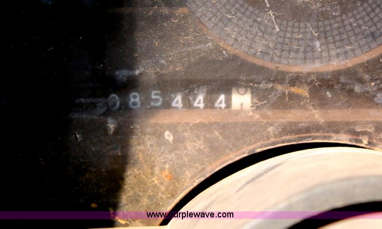 image for item C2771 1989 Chevrolet C3500 pickup truck