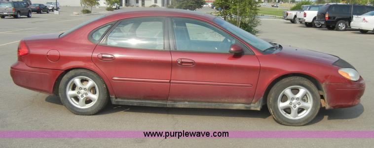image for item D4459 2002 Ford Taurus SES