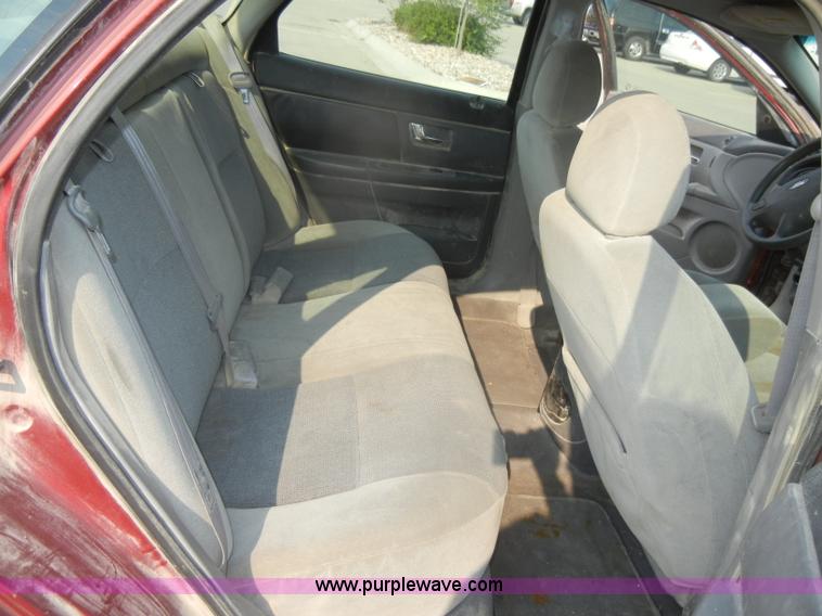image for item D4459 2002 Ford Taurus SES