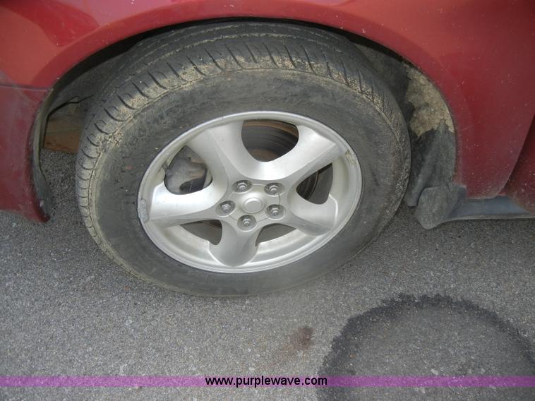 image for item D4459 2002 Ford Taurus SES