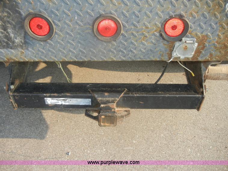 image for item D4600 1995 Dodge Ram 3500 SLT flatbed pickup truck