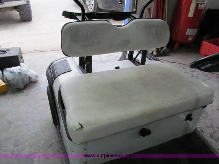 image for item E2005 EZ-Go golf cart