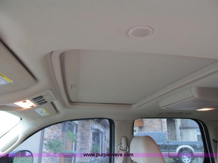 image for item E2014 2007 GMC Yukon Denali SUV