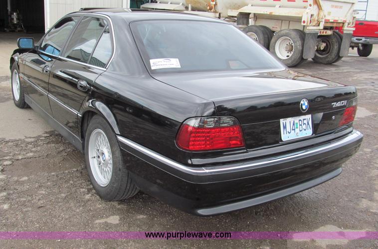 image for item E2015 1995 BMW 740i
