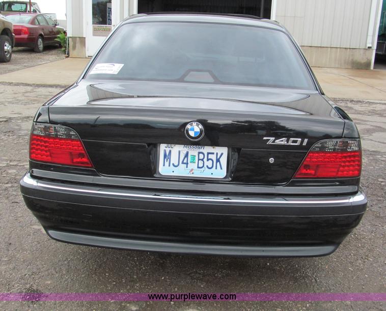 image for item E2015 1995 BMW 740i