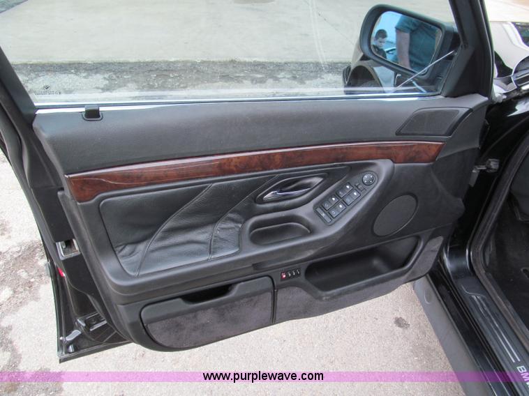 image for item E2015 1995 BMW 740i